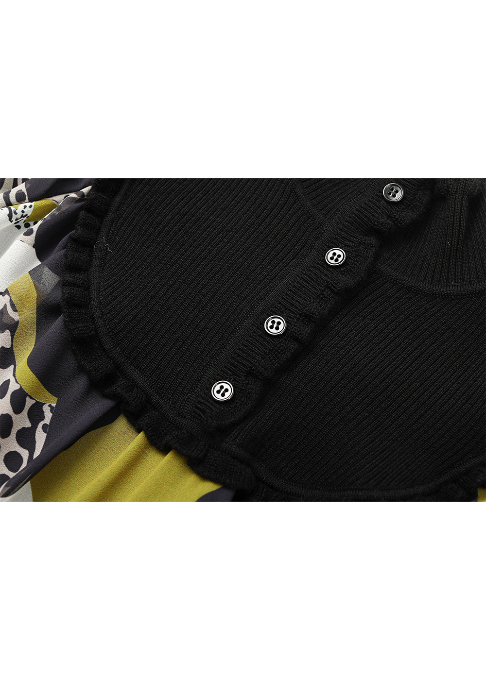 SALAZIA Black White Abstract Blouses