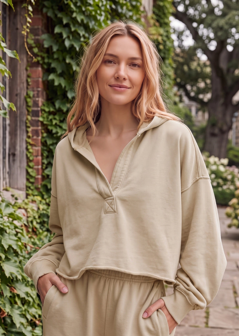 SALAZIA Casual Solid Hooded V-Neck Raw Hem Cropped Pullover Sweater