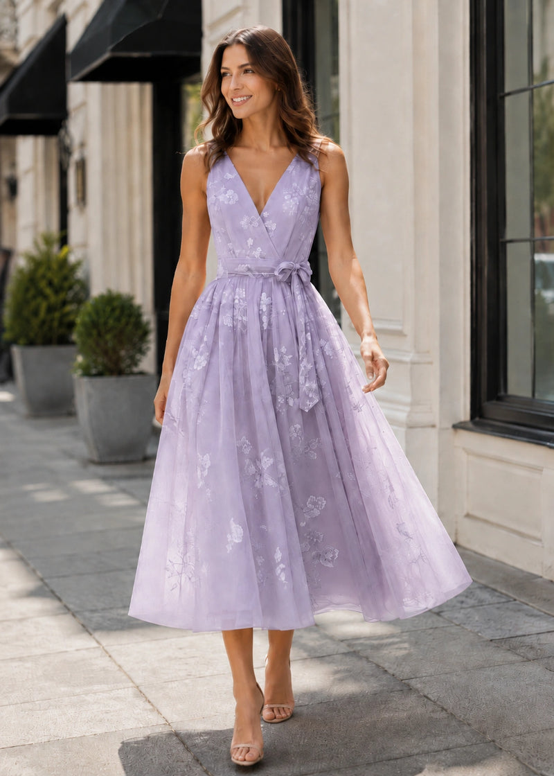 SALAZIA Floral V-Neck Tie-Waist Midi Dresses