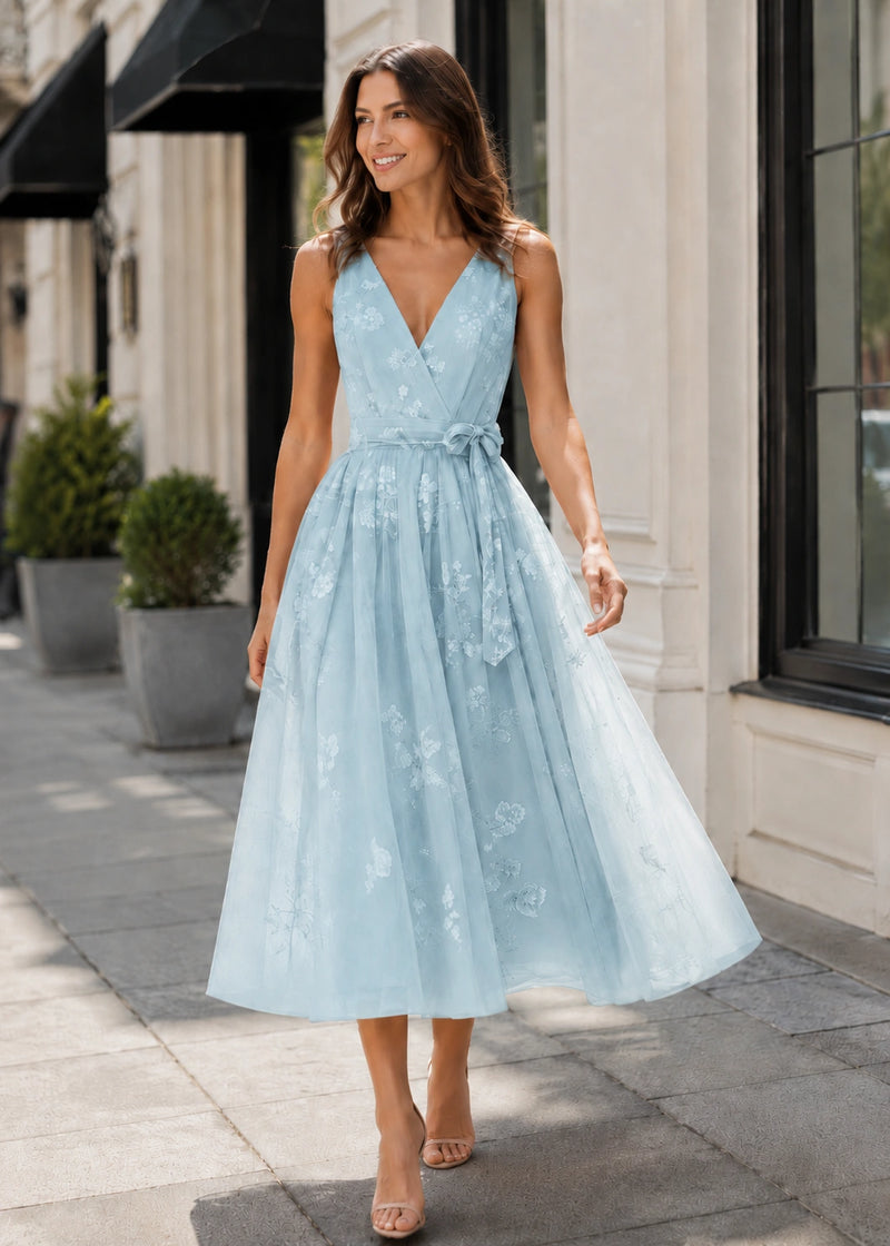 SALAZIA Floral V-Neck Tie-Waist Midi Dresses