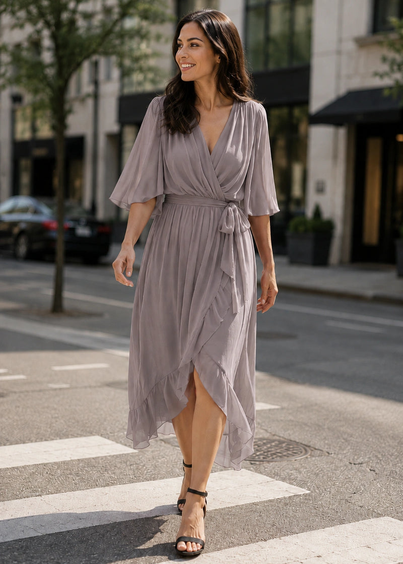 SALAZIA Flowy V-Neck Tie-Waist Midi Dresses
