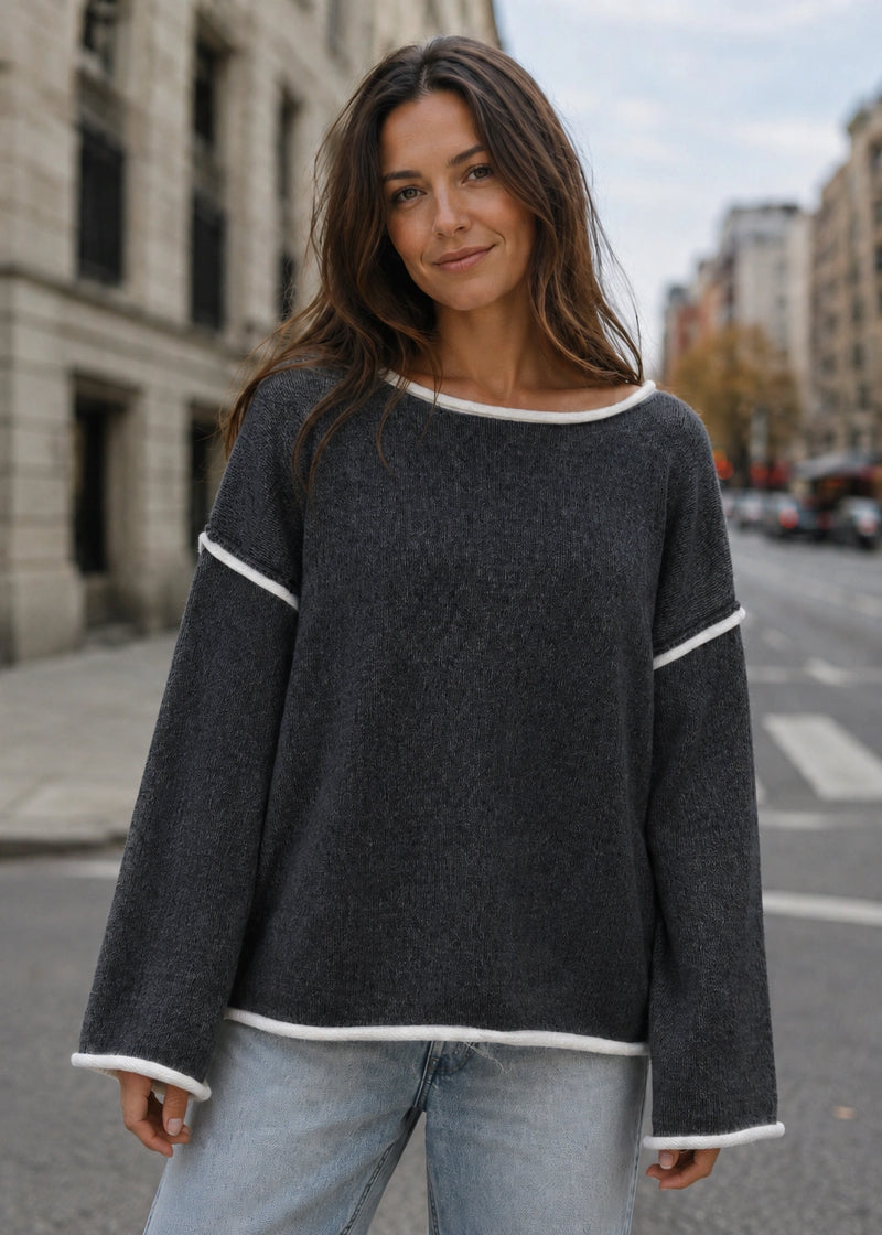 Salazia Contrast Trim Round Neck Knit Sweaters